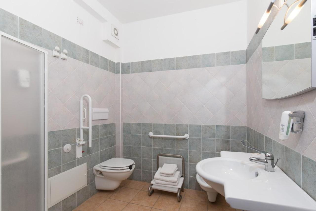 Hotel Ispinigoli Доргали Екстериор снимка