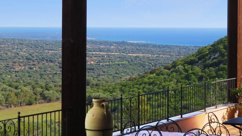 Hotel Ispinigoli Доргали Екстериор снимка